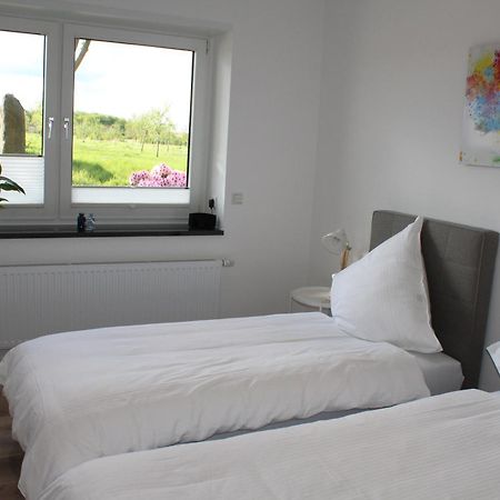 Gästezimmer Bergerhof Neuss Exteriör bild